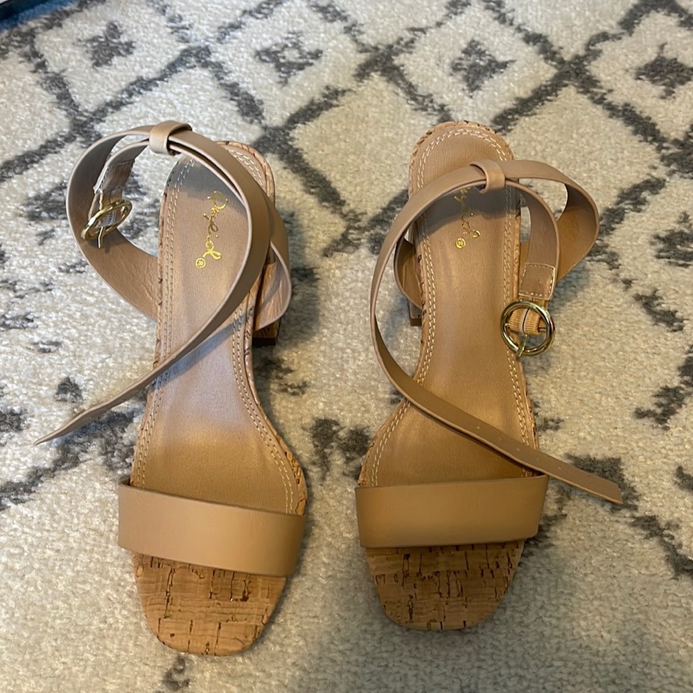 Nude summer sandals